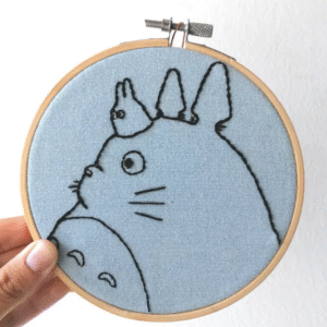 Aro bordado Totoro